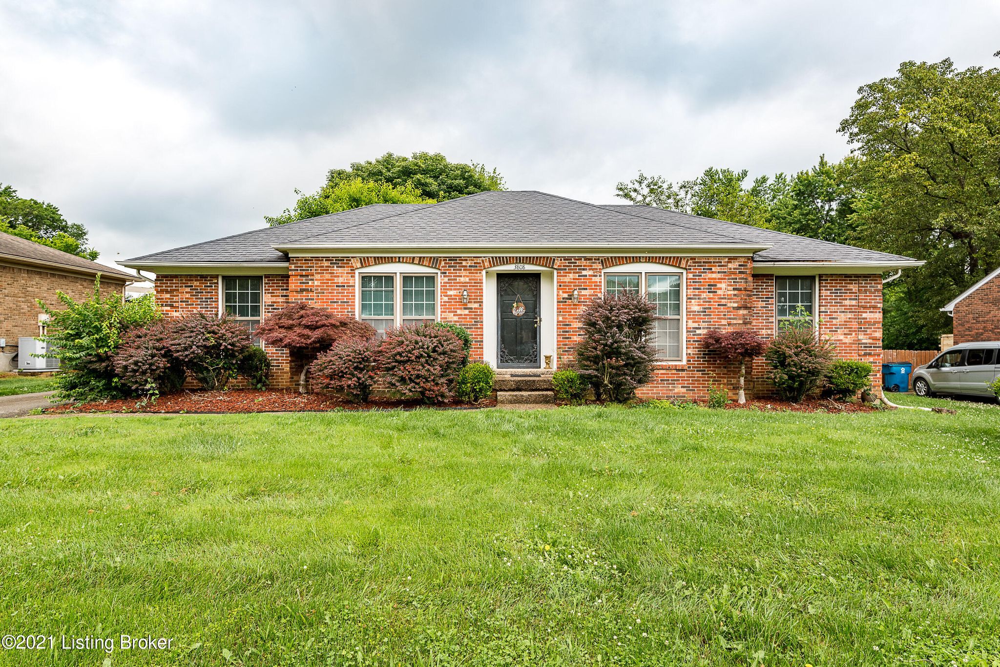 3808 Stony Brook Dr, Louisville, KY 40299 Trulia(00)