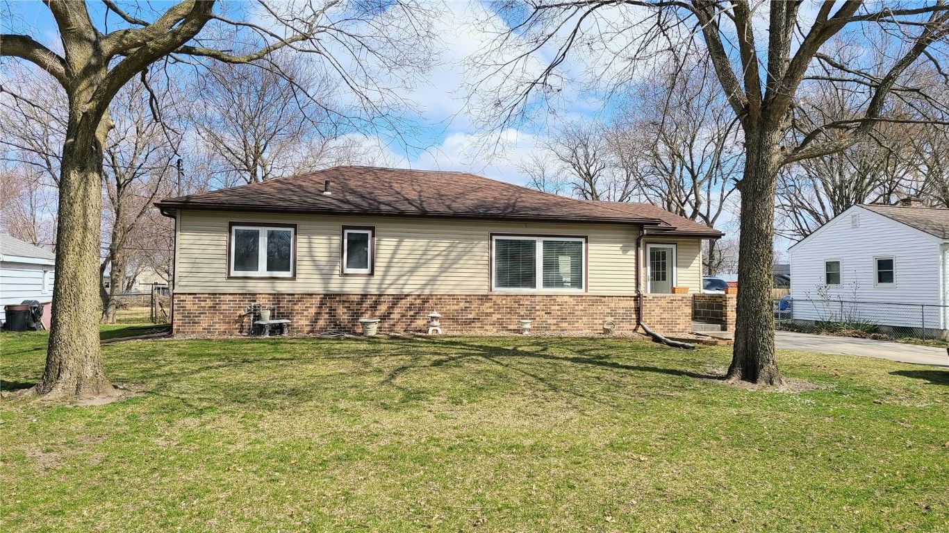 502 1st St, Washburn, IA 50702 Trulia