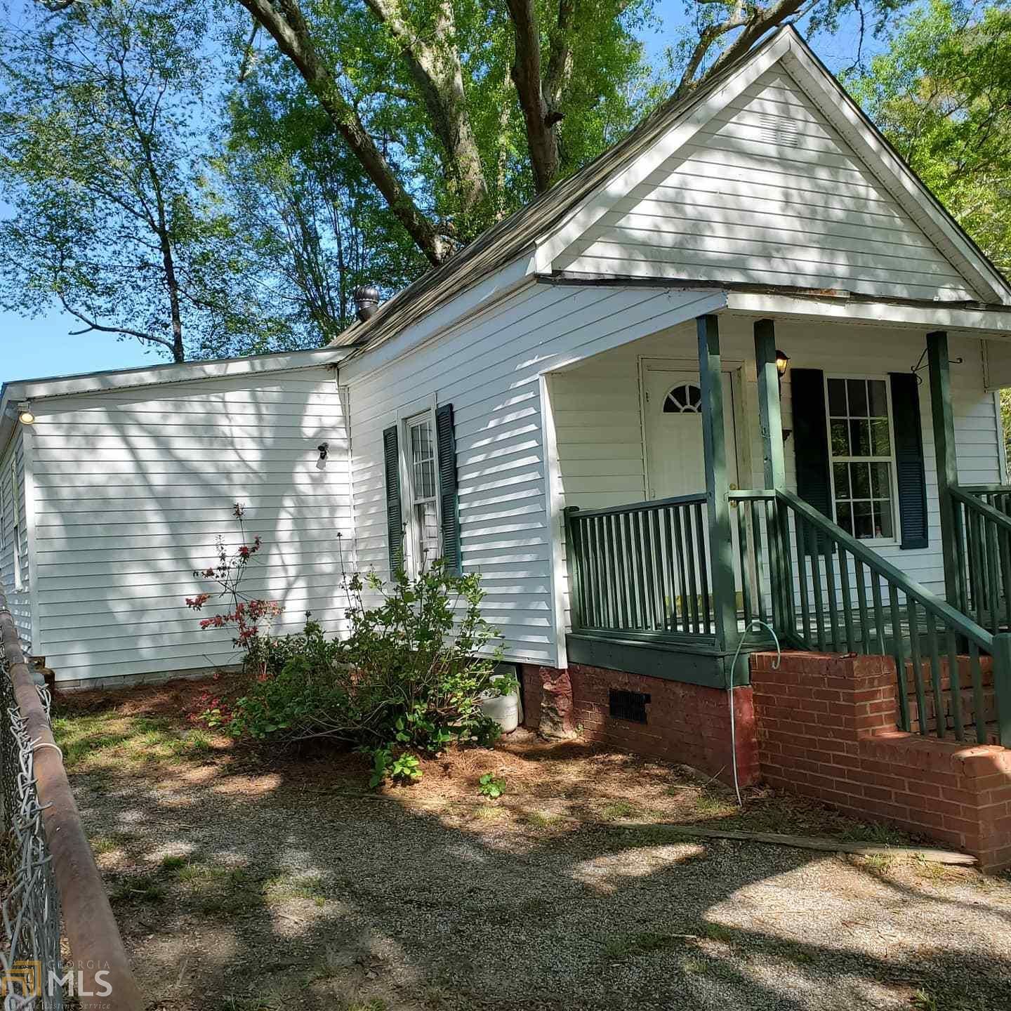 11 Sargent Farmer St, Newnan, GA 3 Bed, 1 Bath SingleFamily Home