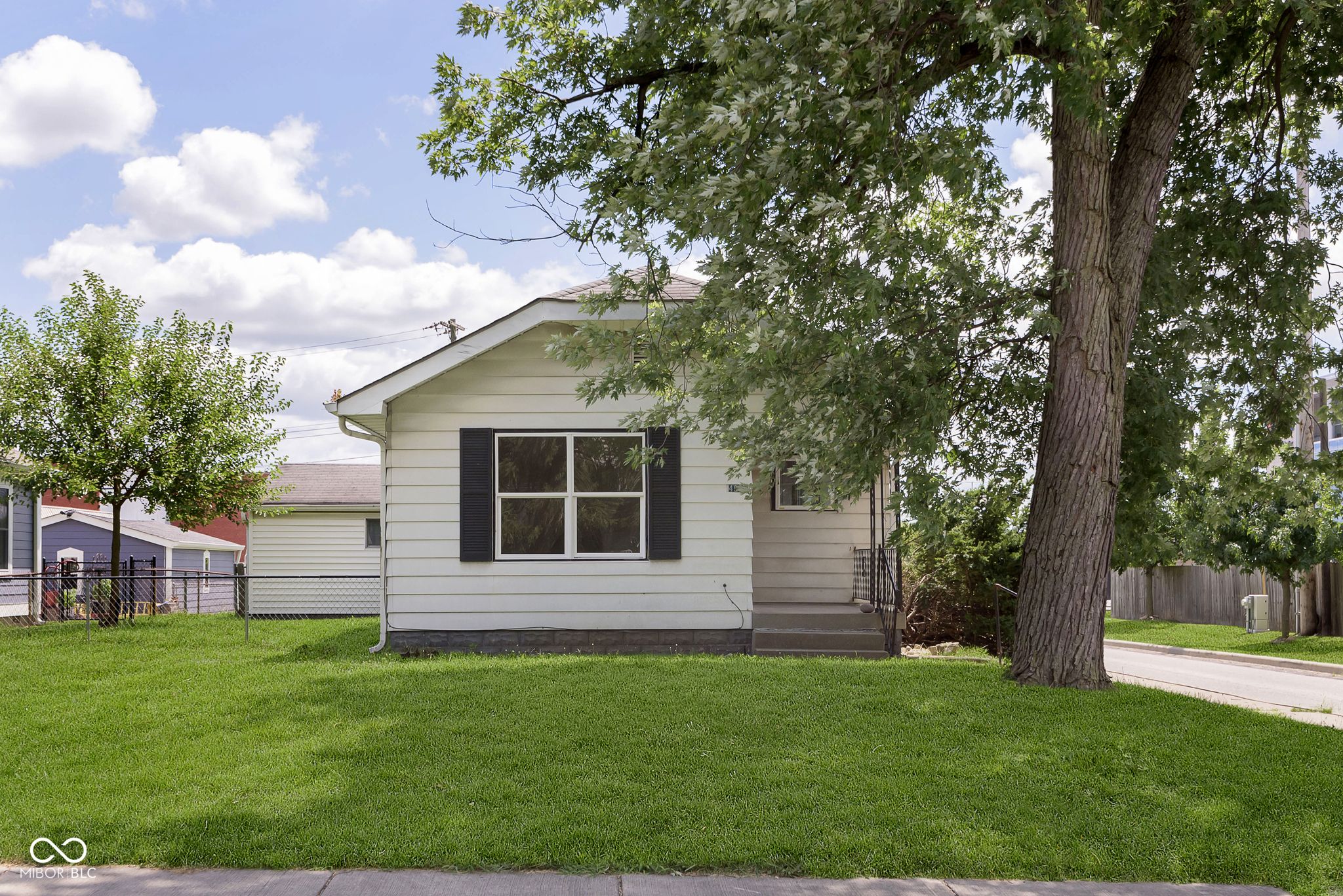 4987 Ford St, Indianapolis, IN 46224 - See Est. Value, Schools & More