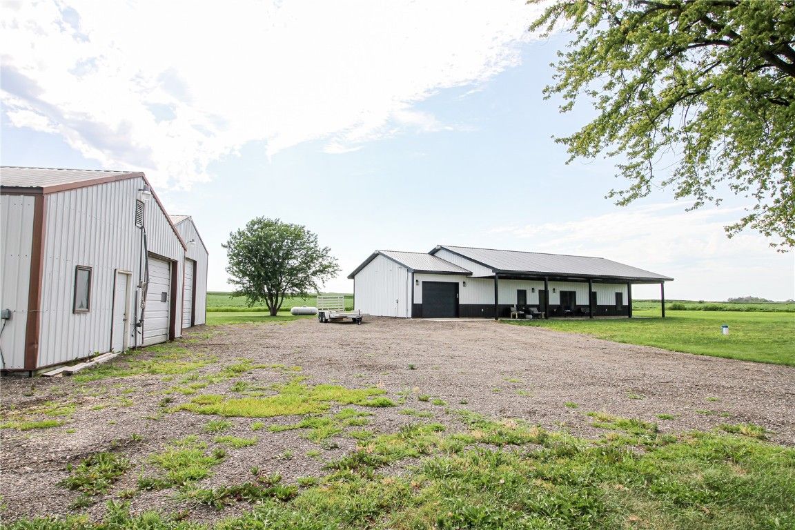 2409 Buffalo Creek Blvd, Winthrop, IA 50682 Trulia