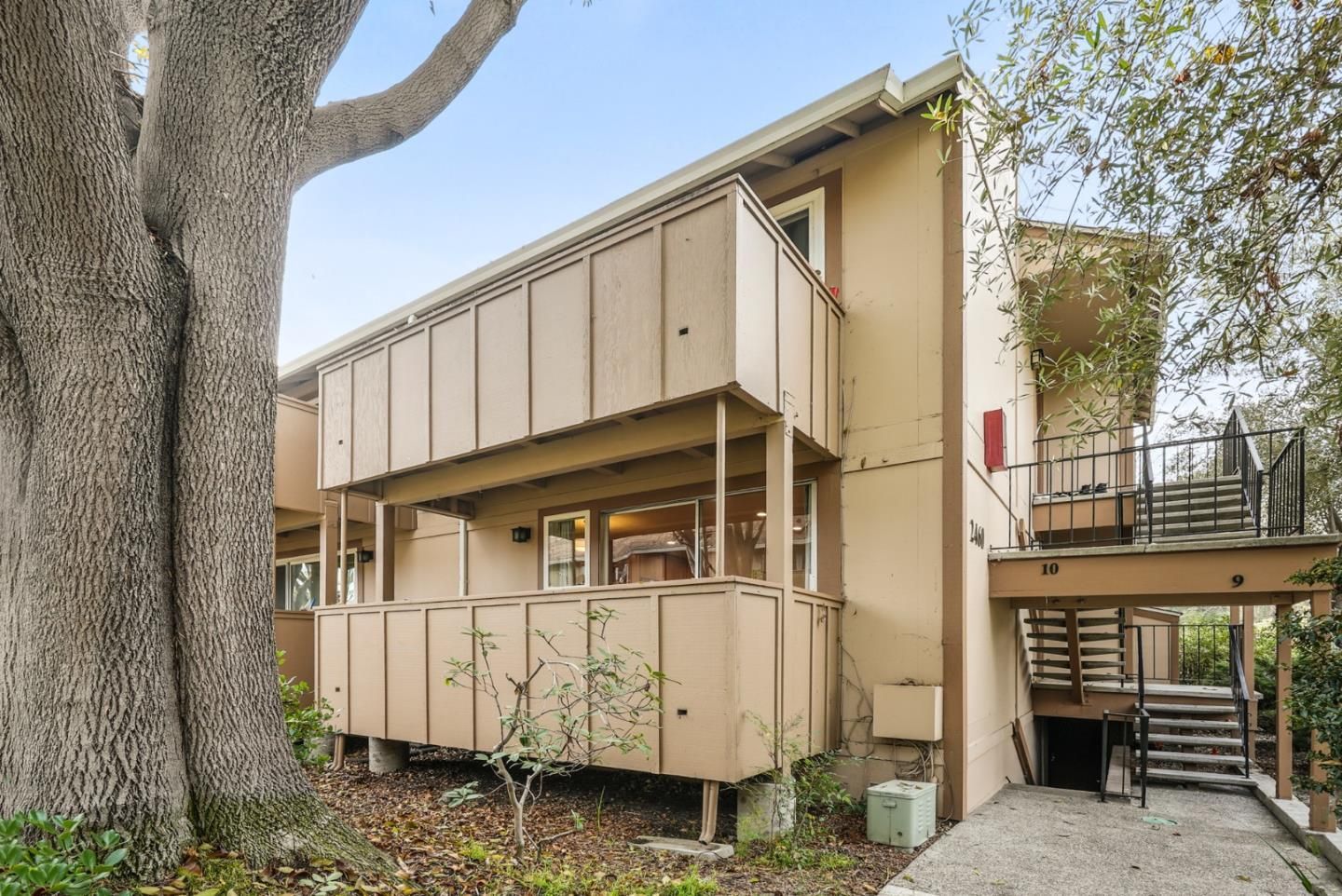 2460 W Bayshore Rd #9, Palo Alto, CA 94303 - See Est. Value, Schools & More