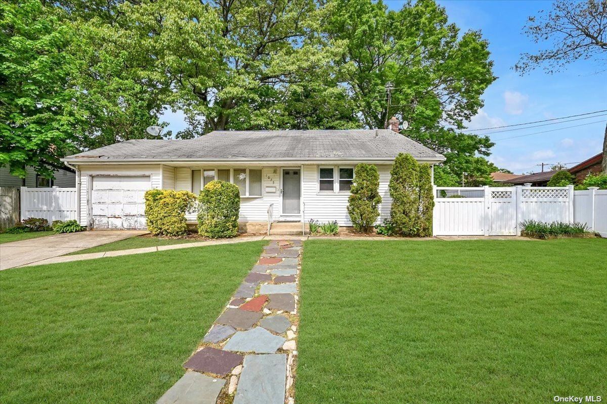 1075 Tyler Road, West Hempstead, NY 11552 MLS 3553692 Trulia