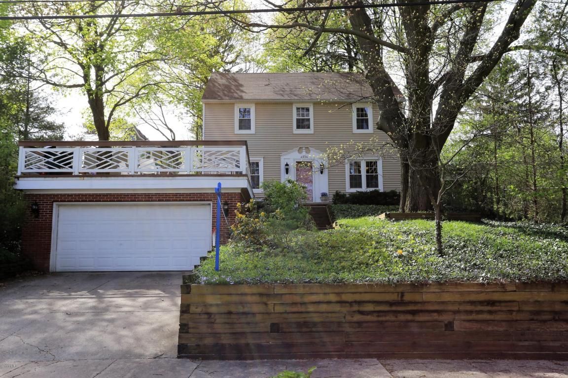 2336 Westchester Ln, Kalamazoo, MI 49008 See Est. Value, Schools & More