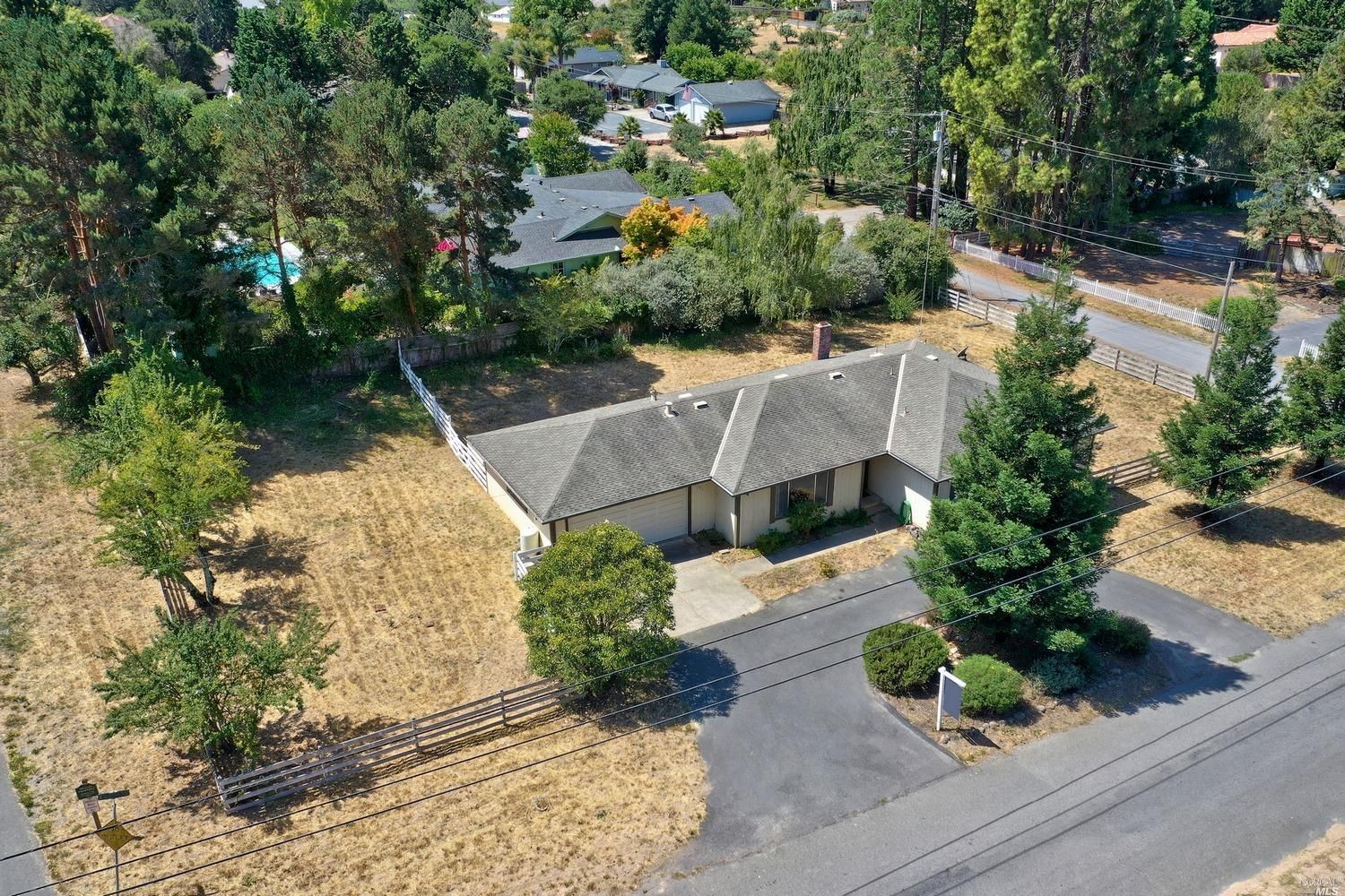6881 Baker Ln, Sebastopol, CA 95472 See Estimated Value