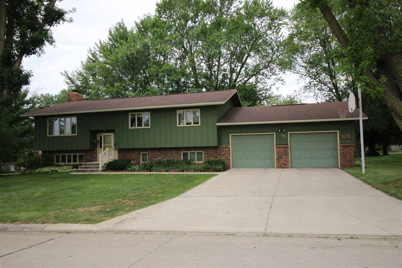 520 8th Ave NE, Oelwein, IA 50662 Trulia