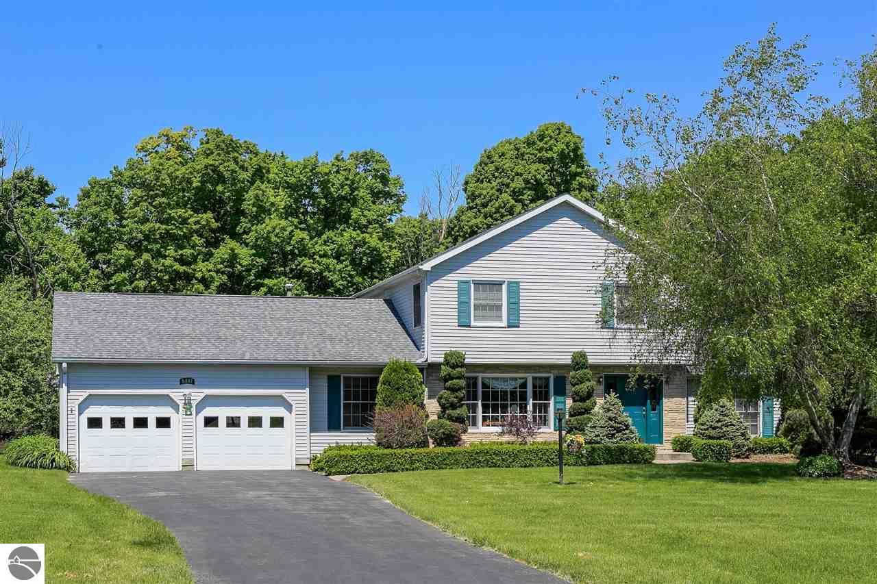 8881 Horizon Dr, Traverse City, MI 49686 Trulia