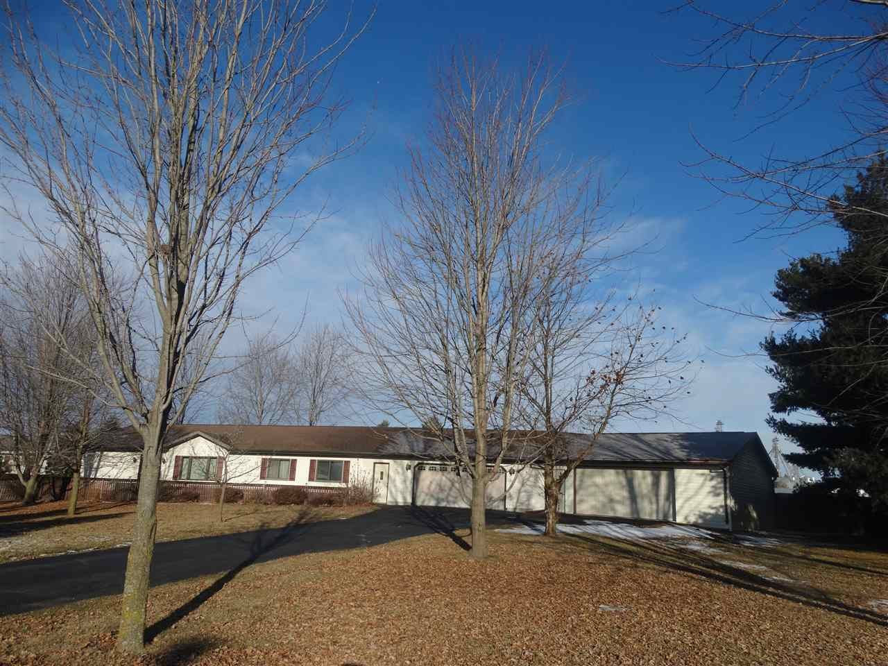 935 Donald Ln, Waukon, IA 52172 Trulia