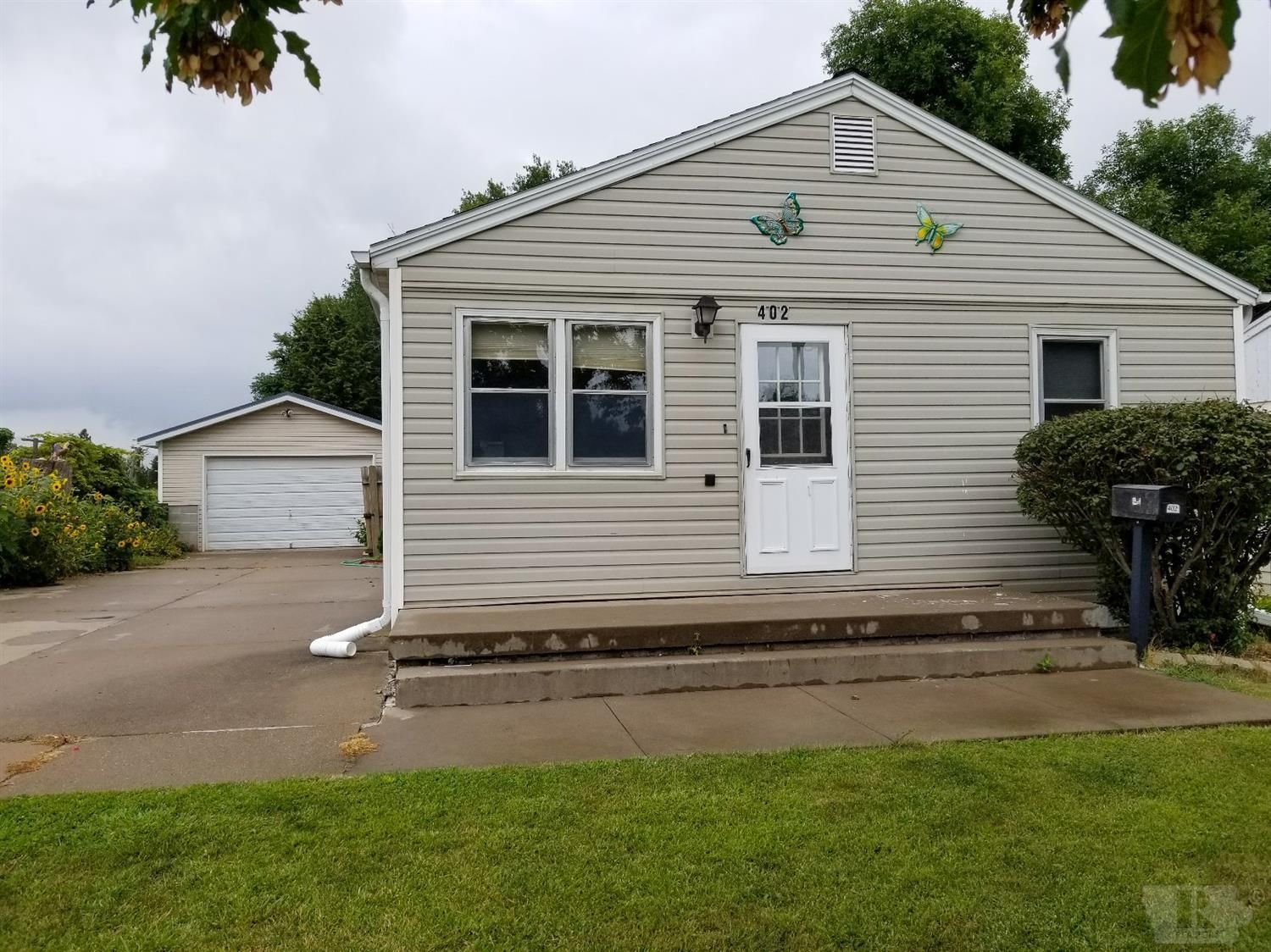 402 E South St, Marshalltown, IA 50158 Trulia
