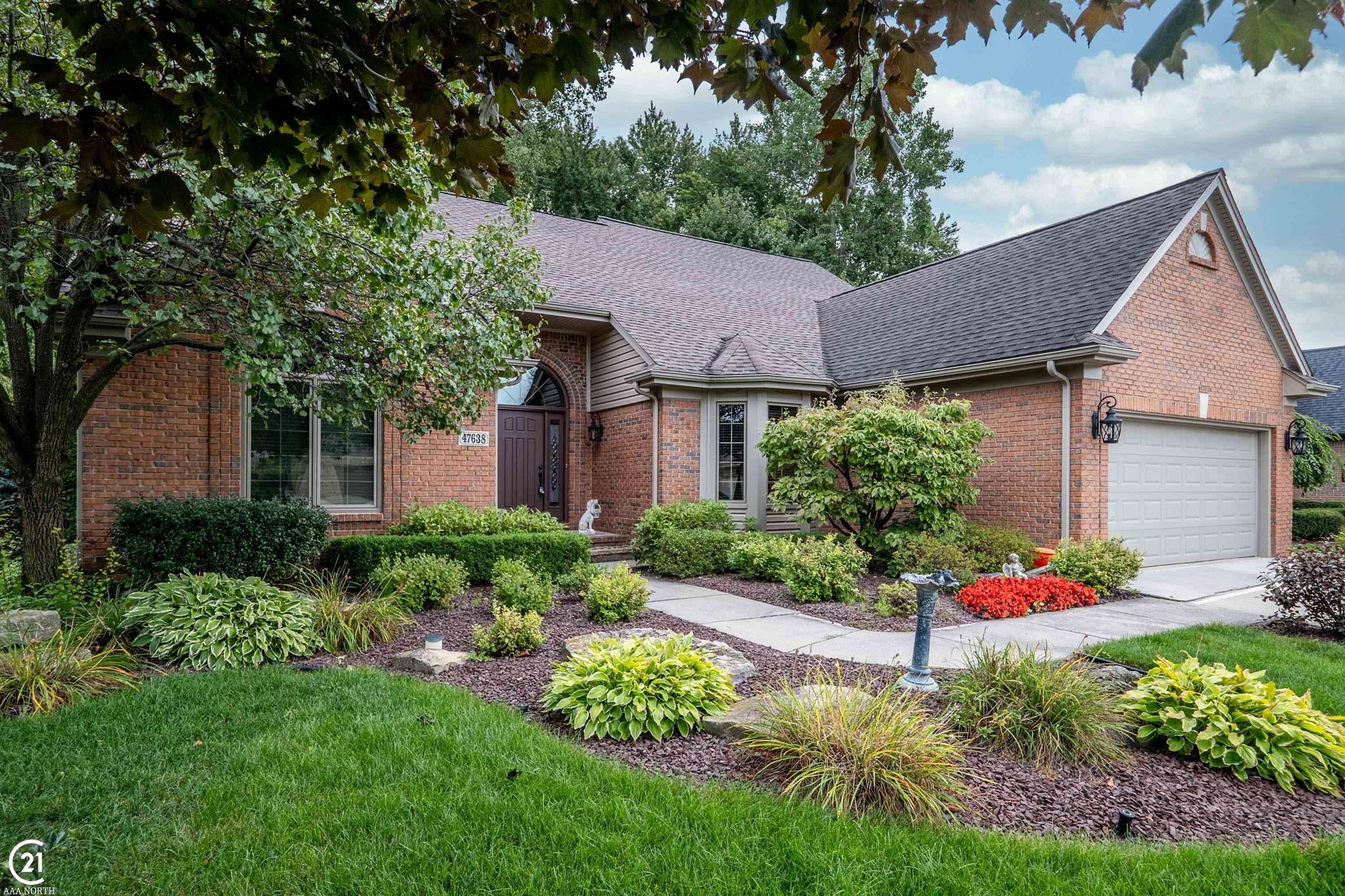 47638 Malburg Way Dr, MI 48044 Trulia
