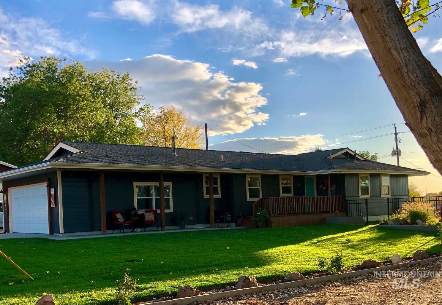 115 N 18th St, Payette, ID 83661 2 Bed, 2 Bath SingleFamily Home