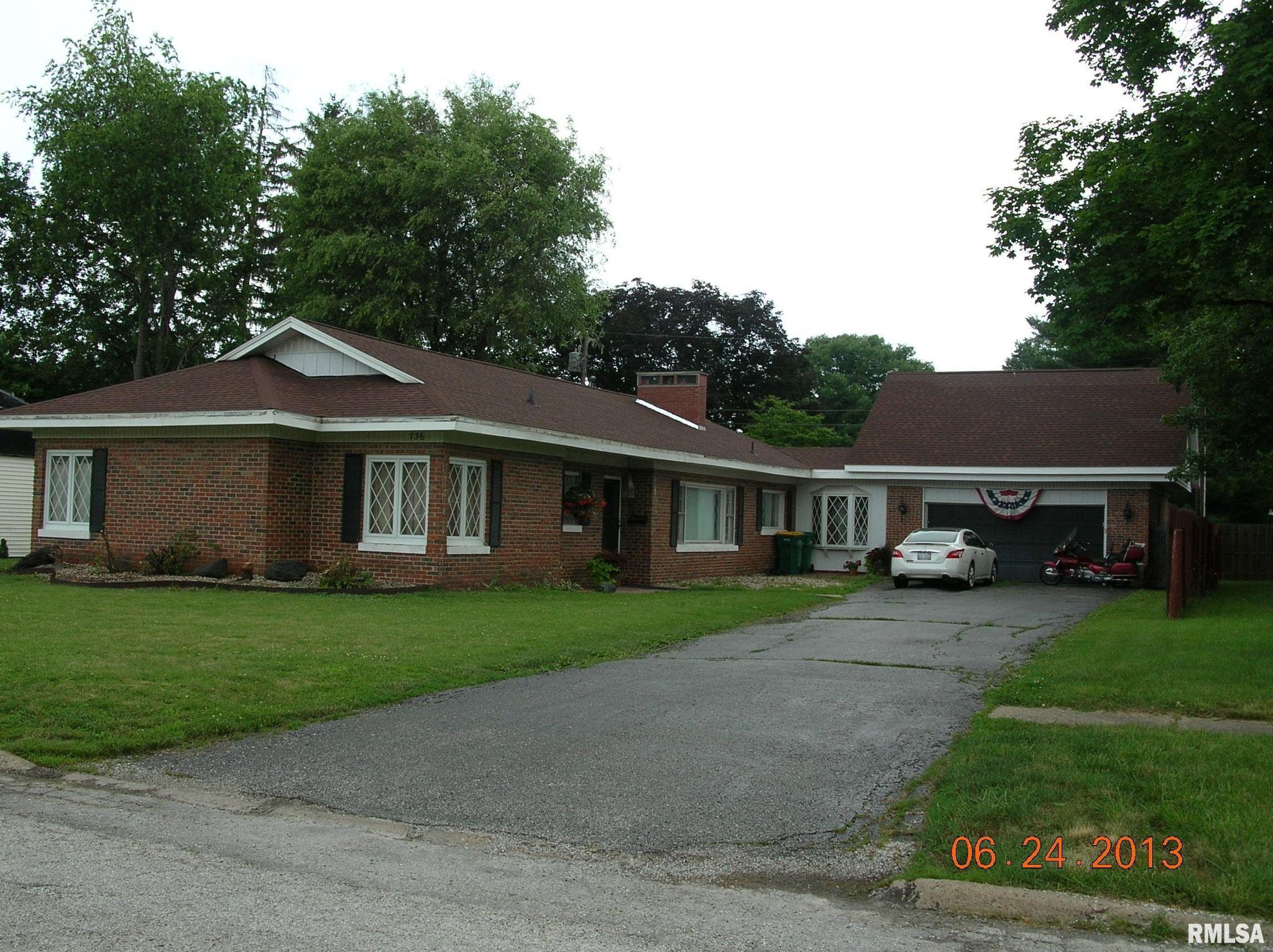 736 E Franklin St, IL 61455 Trulia