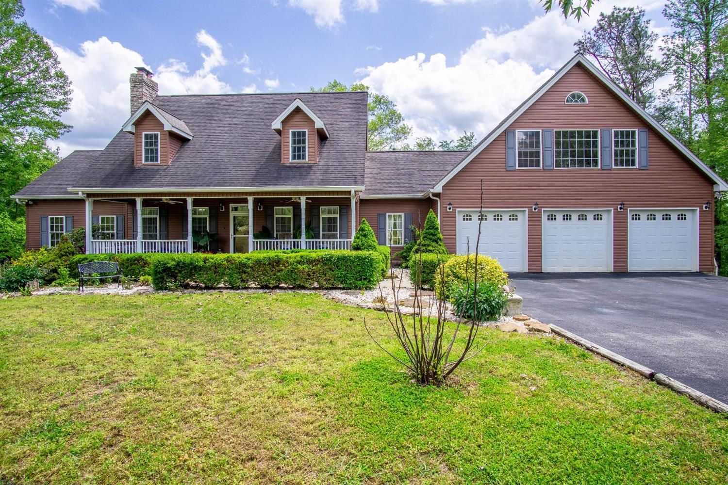 1975 River Rd, Williamsburg, KY 40769 3 Bed, 3 Bath SingleFamily