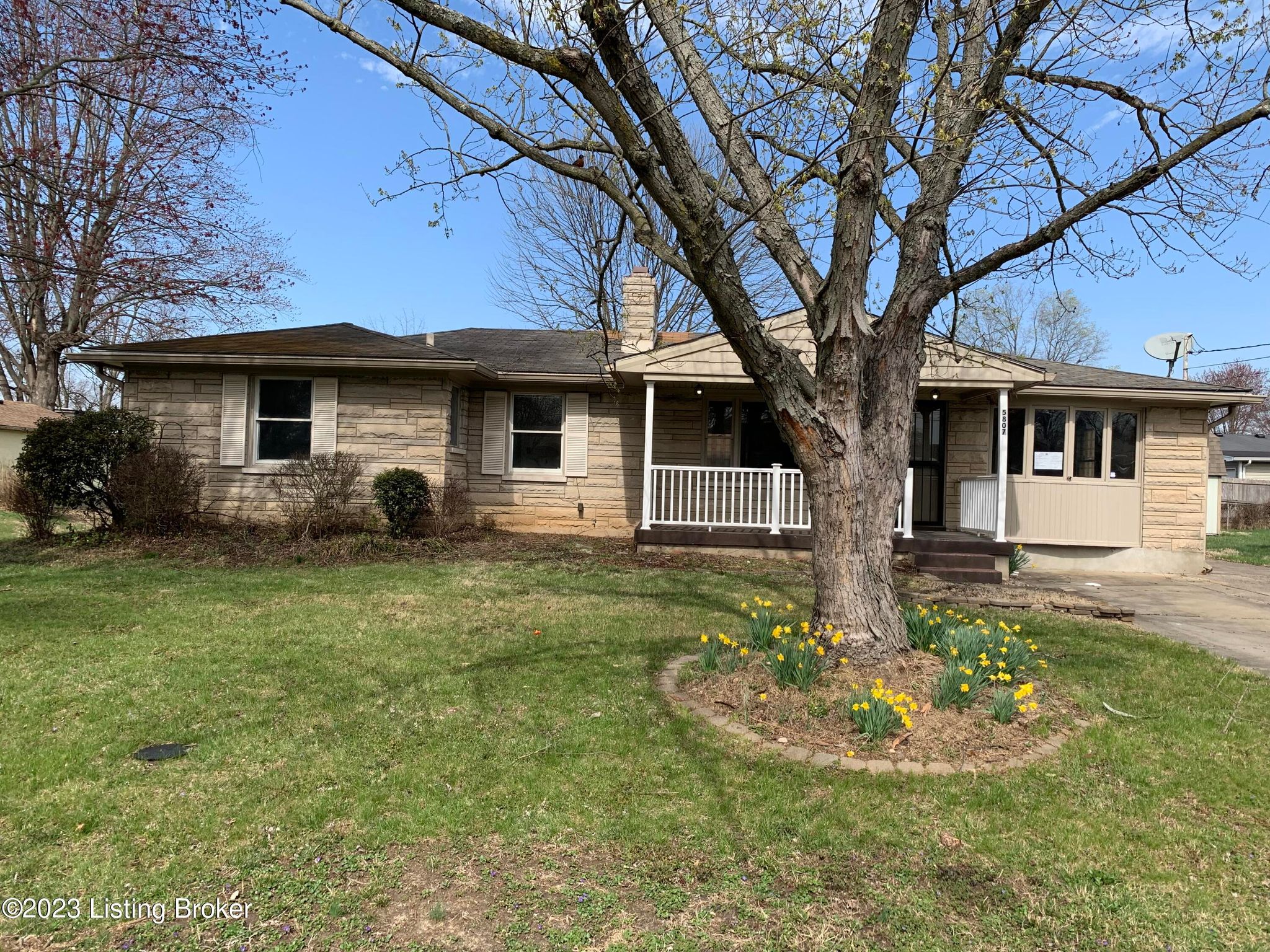 5807 Hornbeam Ln, Louisville, KY 40258 Trulia