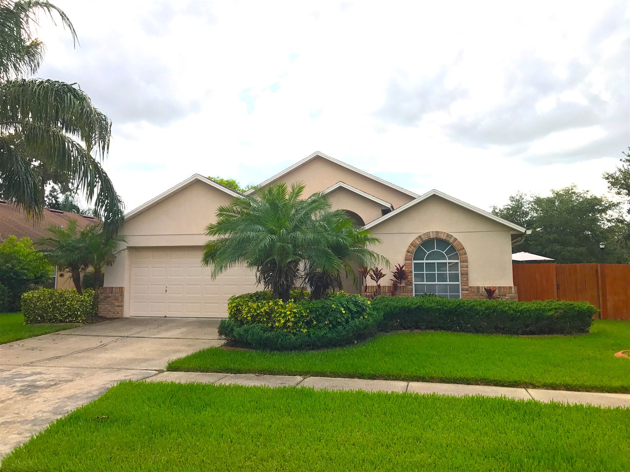 homes for sale in riverview fl
