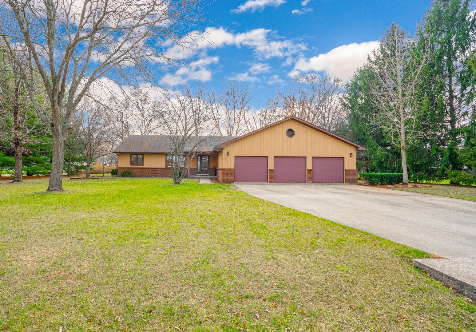 885 Grove Ave, Morris, IL 60450 Trulia