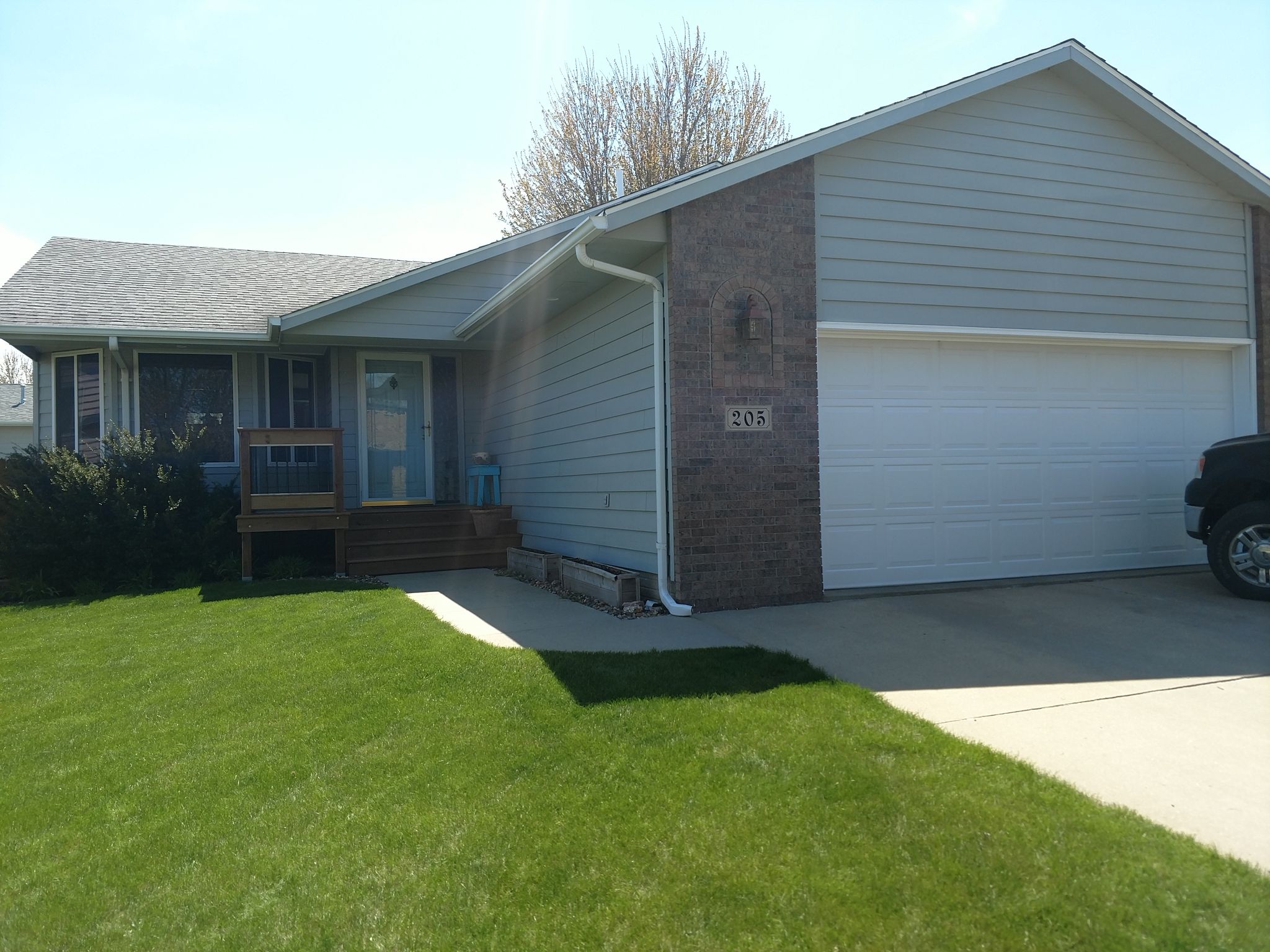 205 W Hackberry St, Brandon, SD 57005 Trulia
