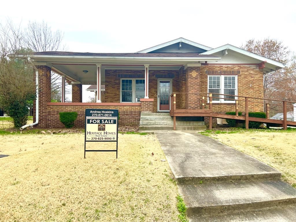 171 W Elm St, Clay, KY 42404 See Est. Value, Schools & More