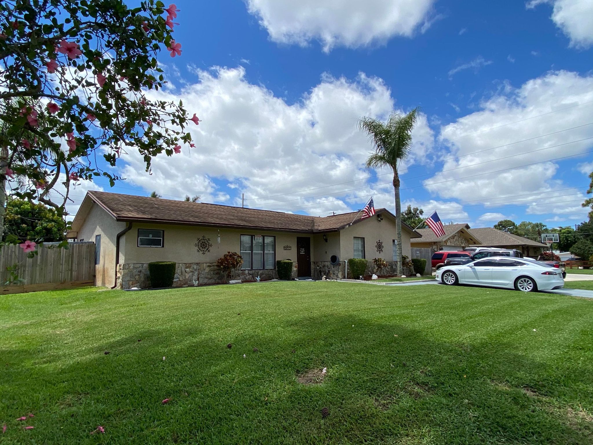 4958 Dolphin Dr, Lake Worth, FL 3 Bed, 2 Bath SingleFamily Home 14