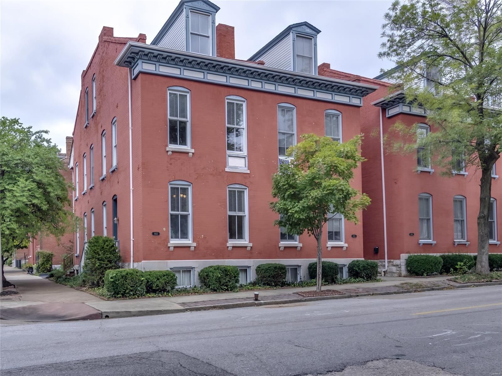 1933 Arsenal St, Saint Louis, MO 63118 Trulia