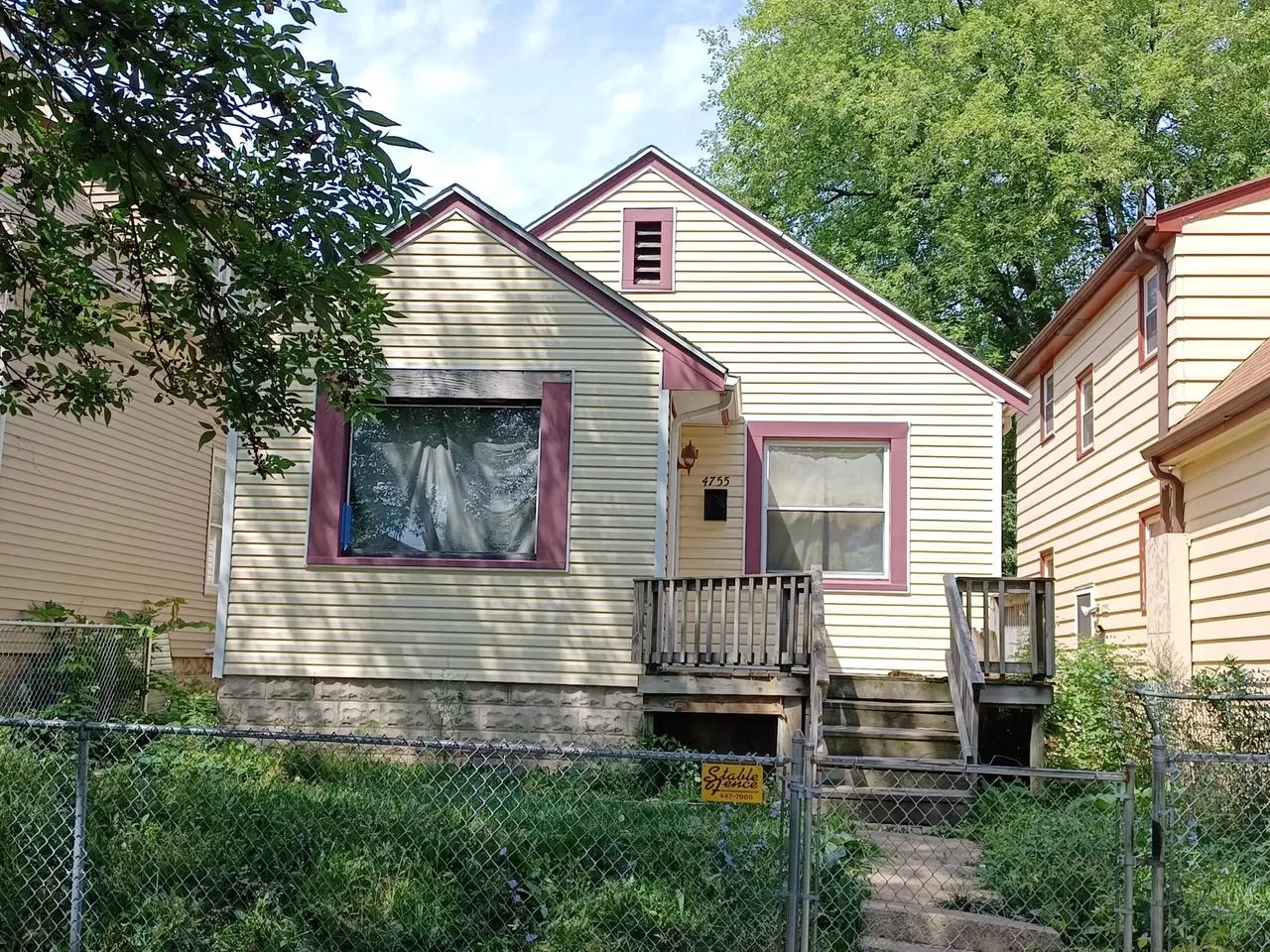 Wisconsin Tiny House For Sale $85K - Old Houses Under $100K