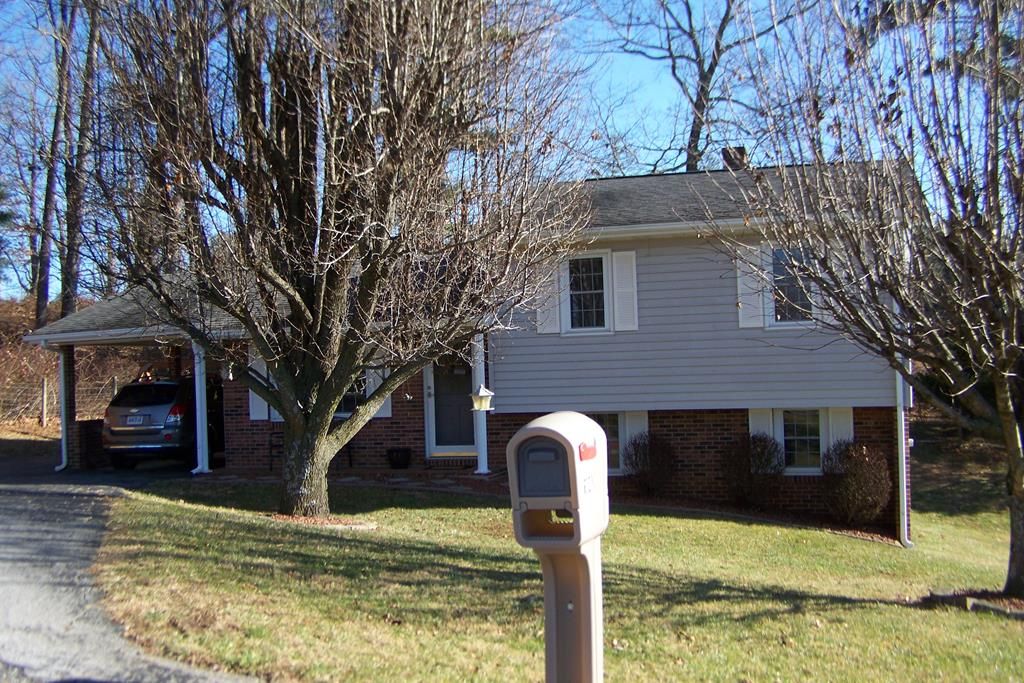 108 Skyview Dr, Galax, VA 24333 Trulia