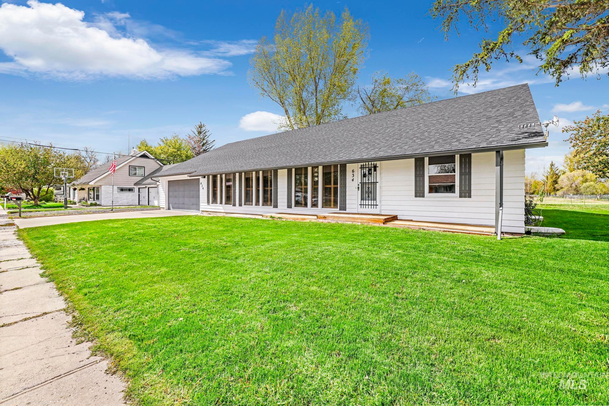 634 8th Ave E, Gooding, ID 83330 MLS 98909526 Trulia