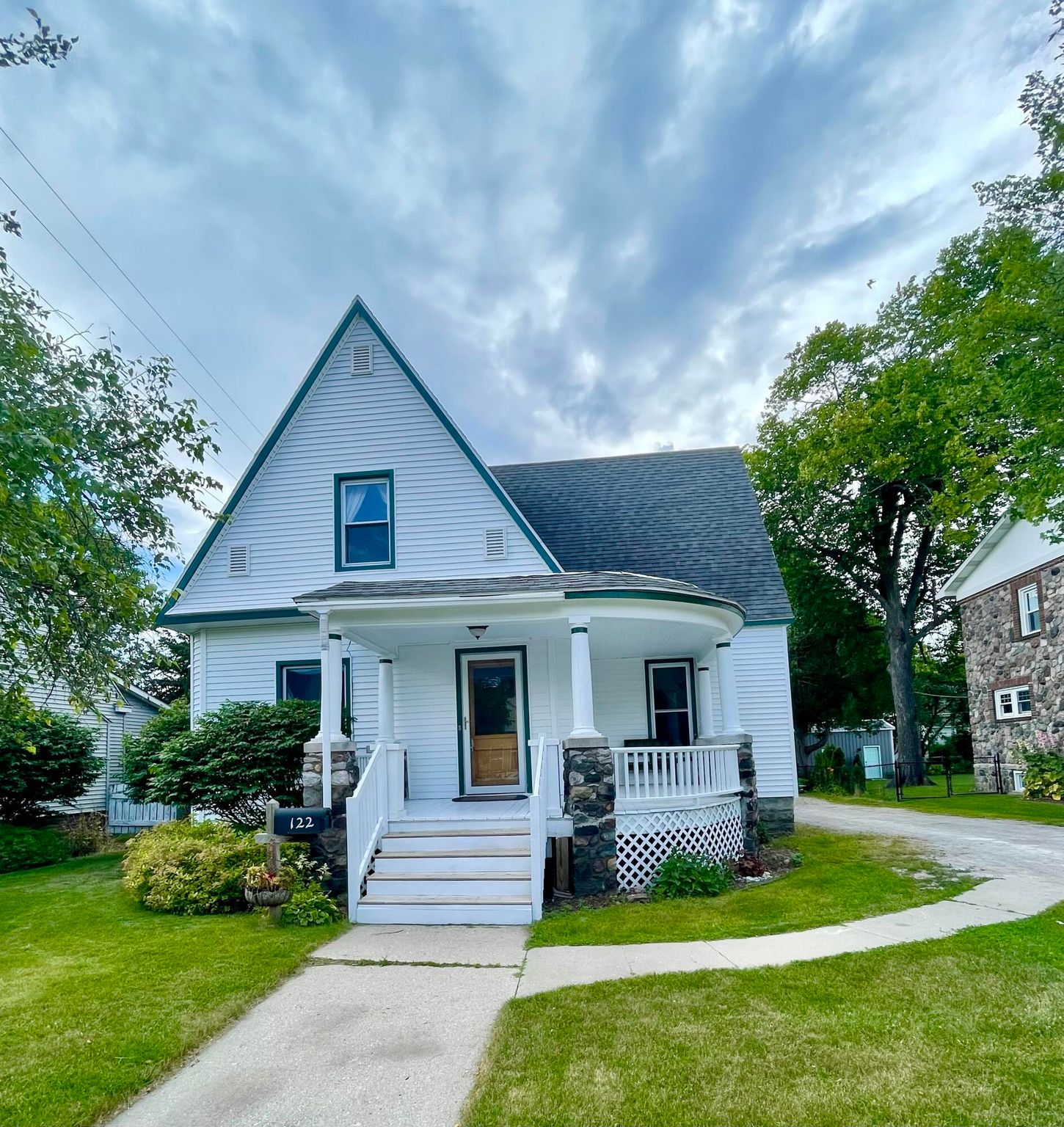 122 W White St, Alpena, MI 49707 Trulia