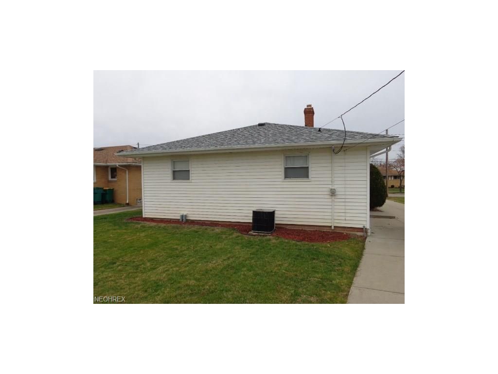 5503 E 141st St, Maple Heights, OH 44137 Trulia