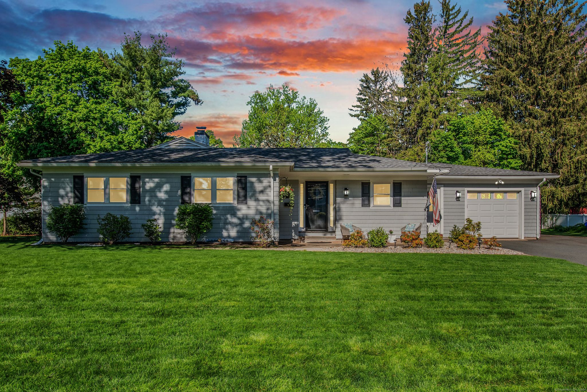 27 Golf St, Newington, CT 06111 Trulia