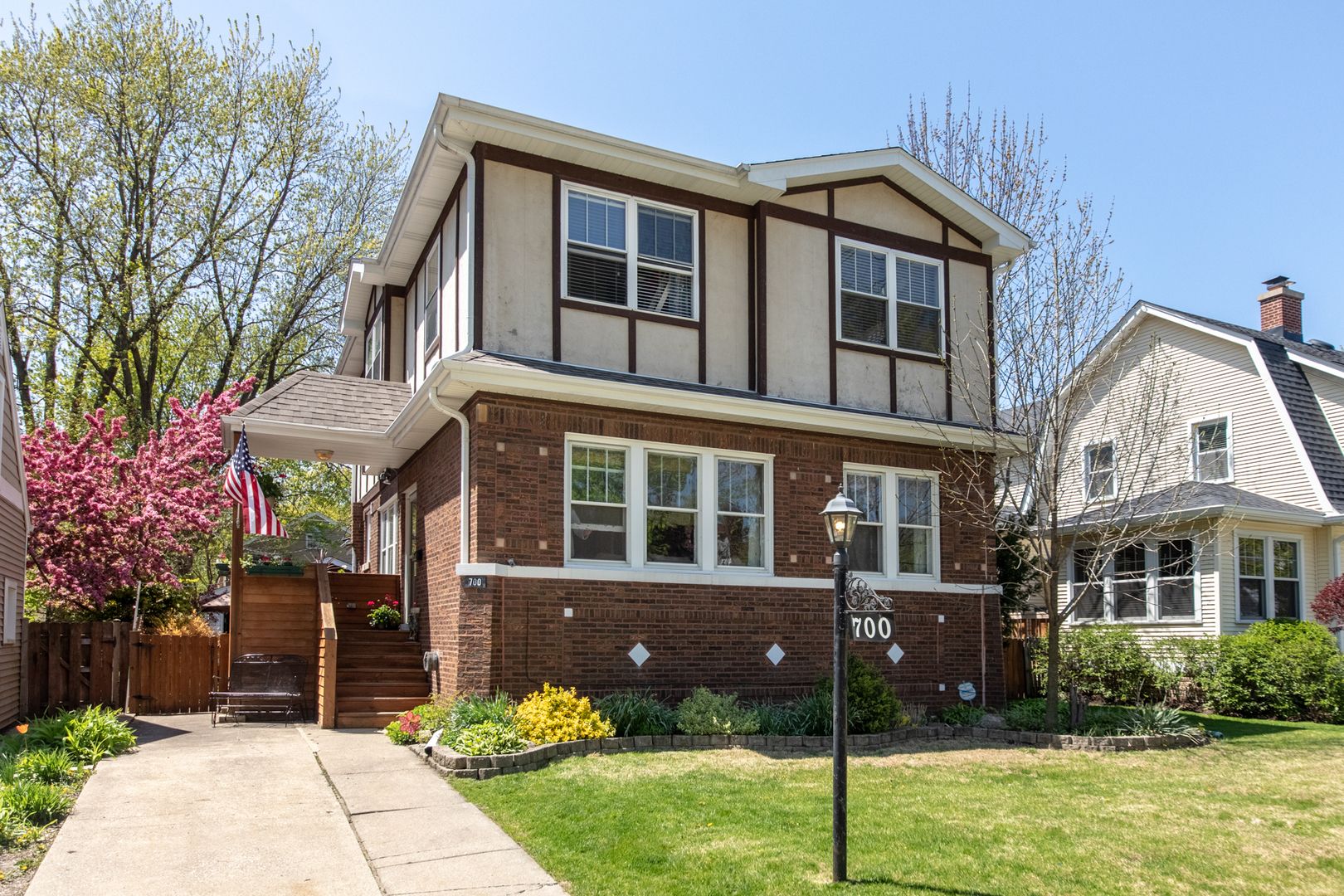 700 S Greenwood Ave, Park Ridge, IL 5 Bed, 3 Bath SingleFamily Home