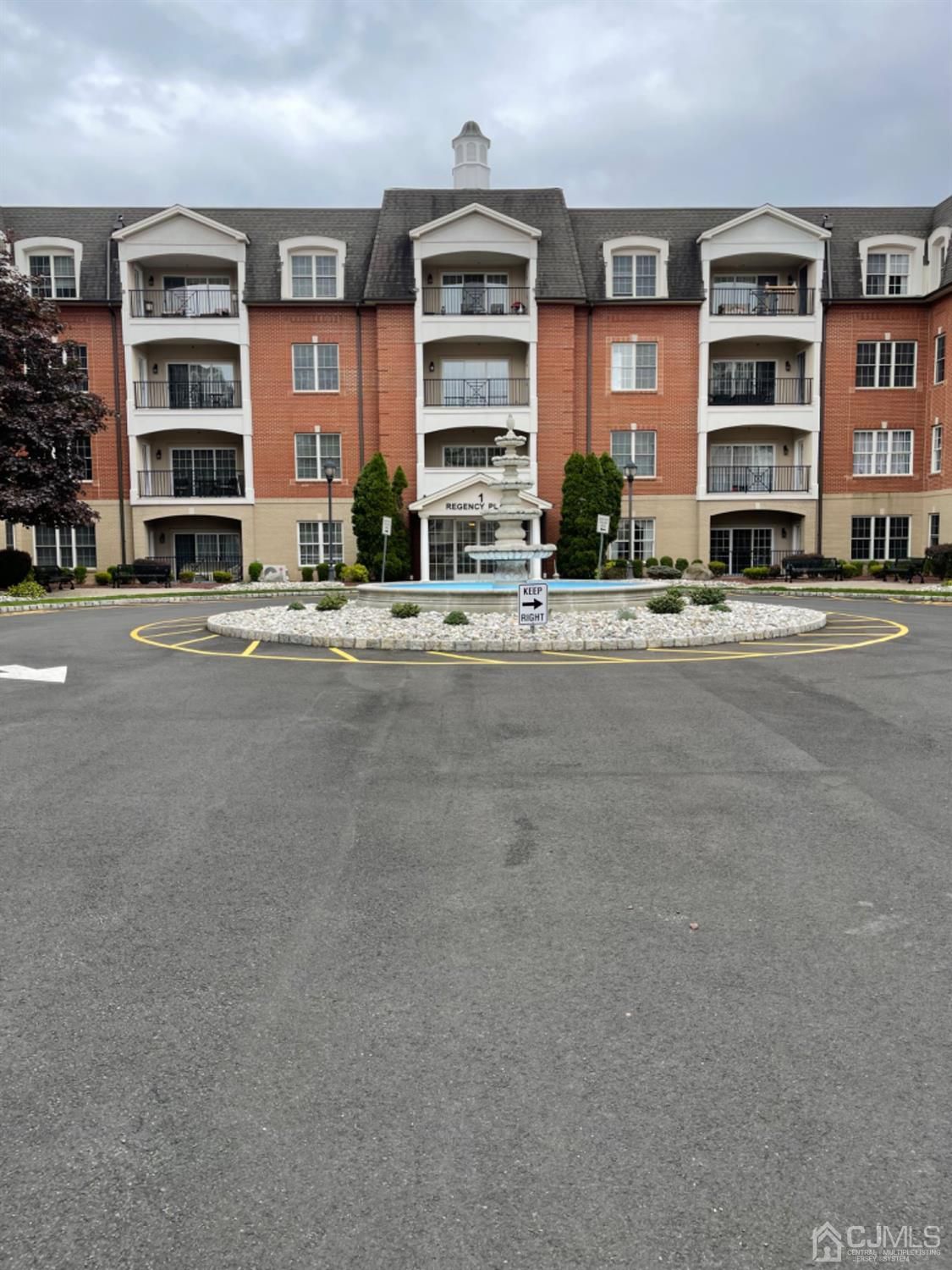 323 Regency Pl, Woodbridge, NJ 07095 See Est. Value, Schools & More