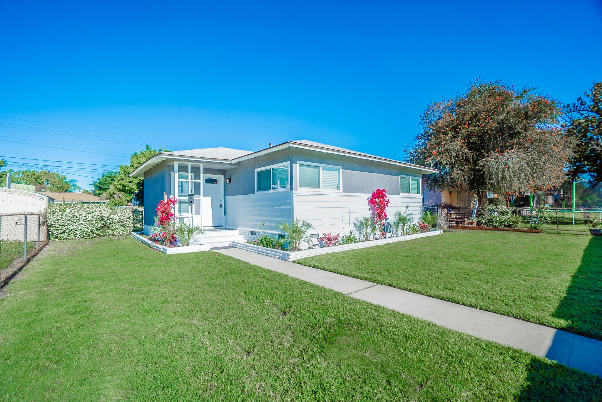 8435 Norwalk Blvd, Whittier, CA 2 Bed, 1 Bath Single