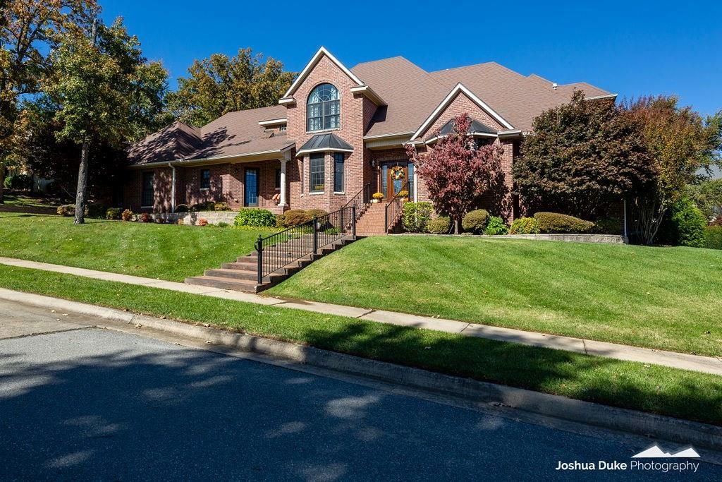 2316 E Whispering Oaks Ln, Fayetteville, AR 72701 Trulia