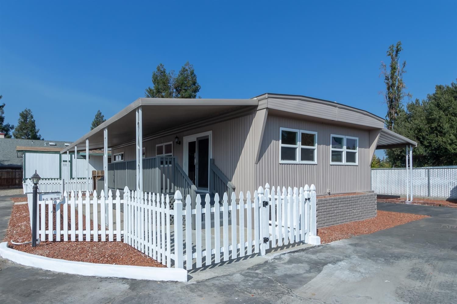 425 20th Century Blvd E1, Turlock, CA 2 Bed, 2 Bath