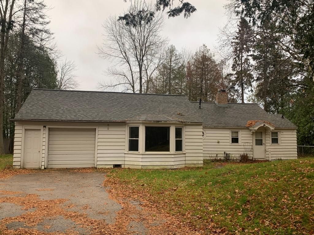N2176 State Highway M35, Menominee, MI 49858 Trulia