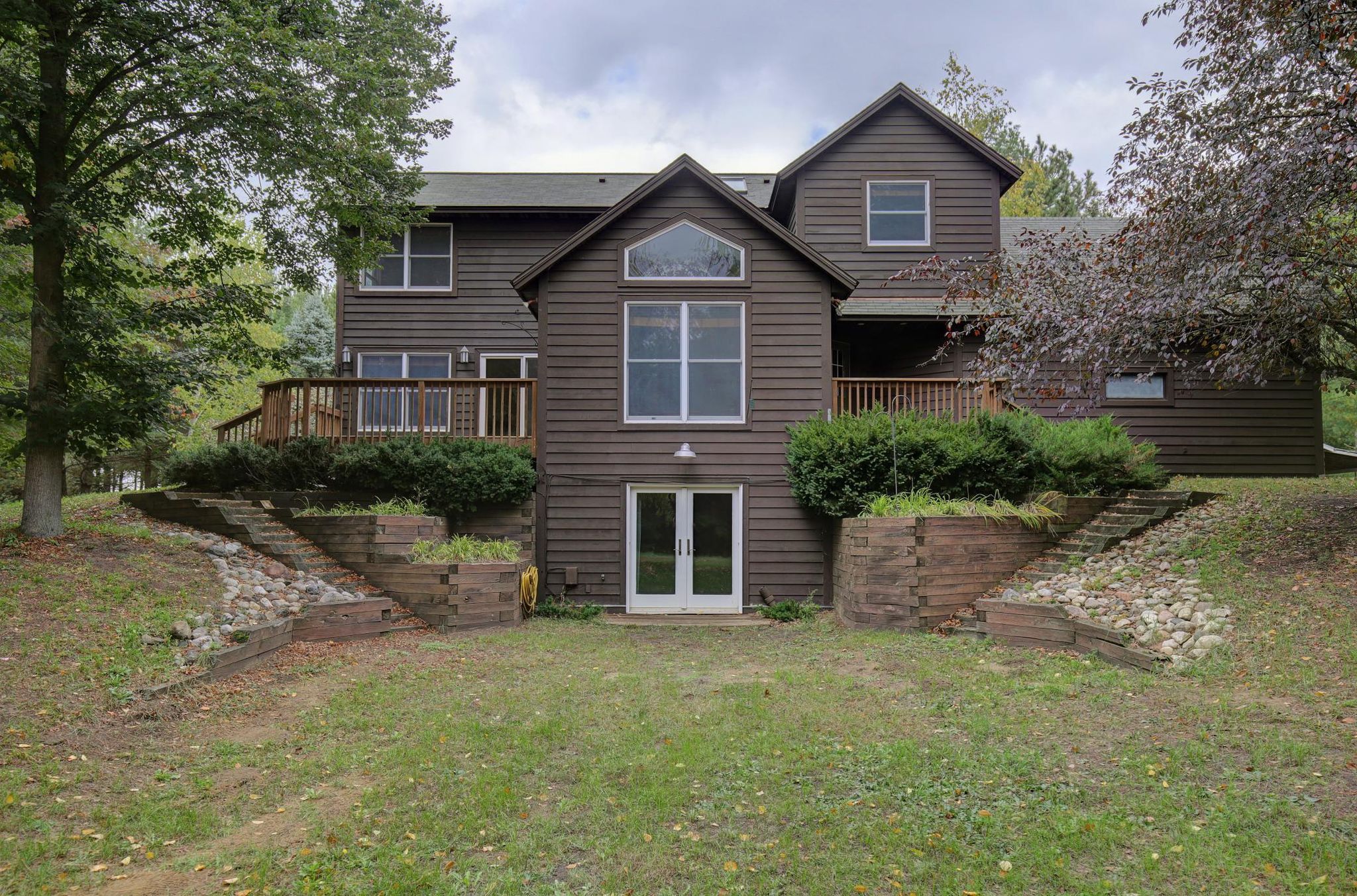 9568 275th Ave NE, North Branch, MN 55056 See Estimated Value