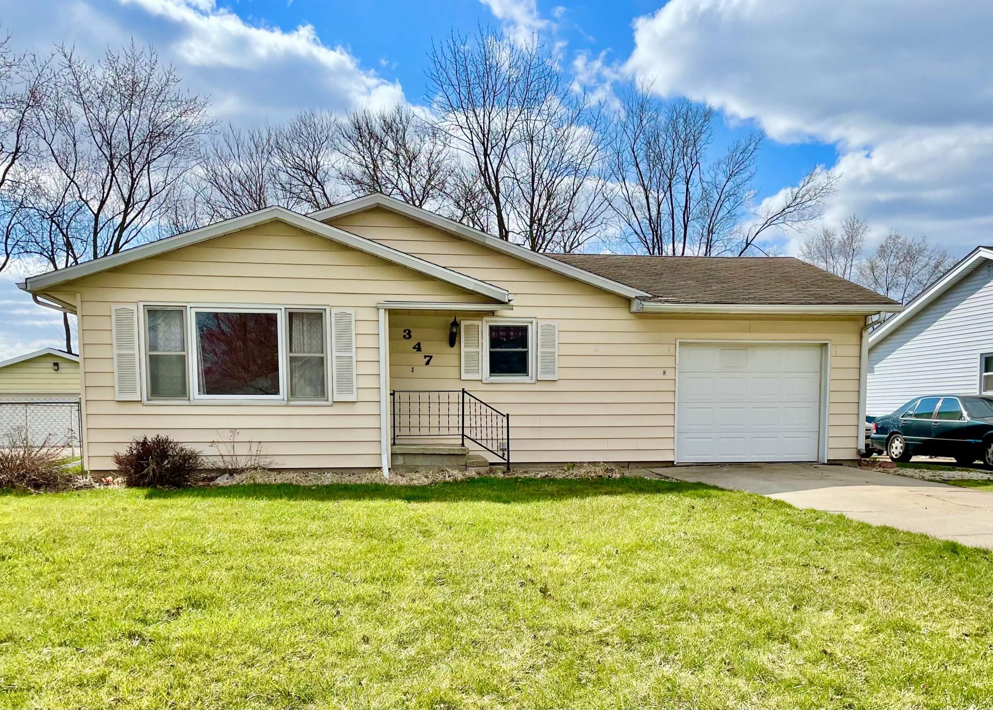 347 N Monroe Ave, Bradley, IL 60915 Trulia