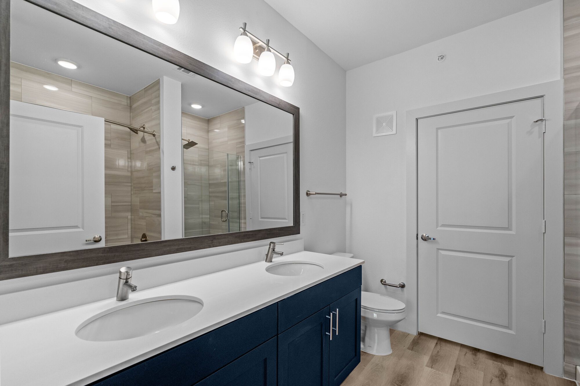 THE RILEY APARTMENTS Burleson, TX Trulia