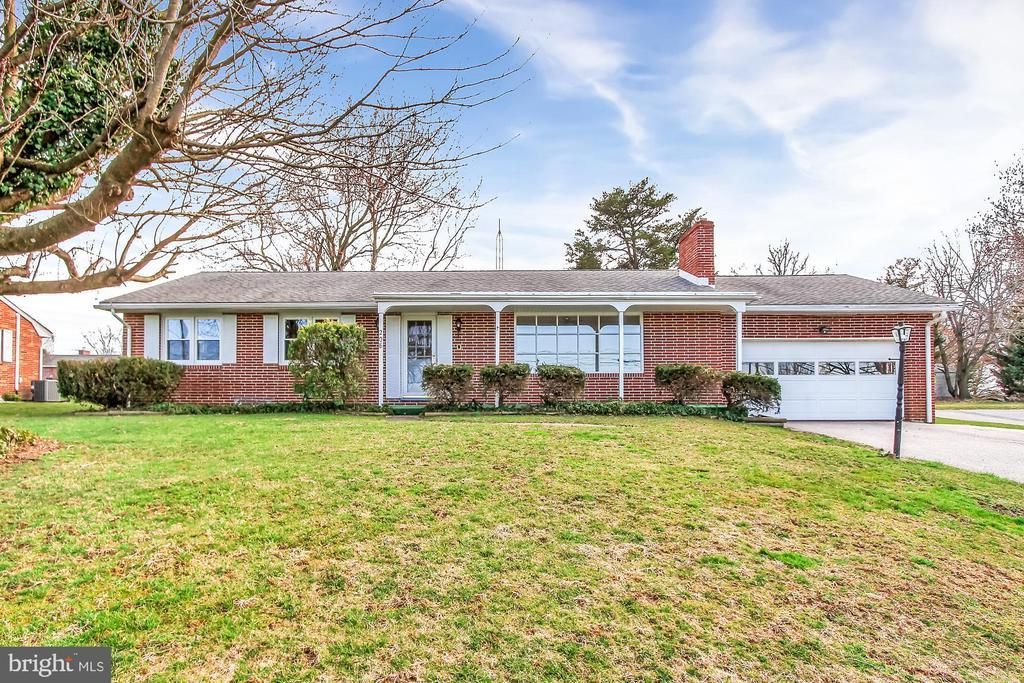 208 E Main St, Fawn Grove, PA 17321 Trulia