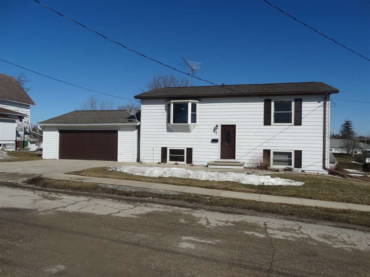 29 5th Ave SW, Waukon, IA 52172 Trulia