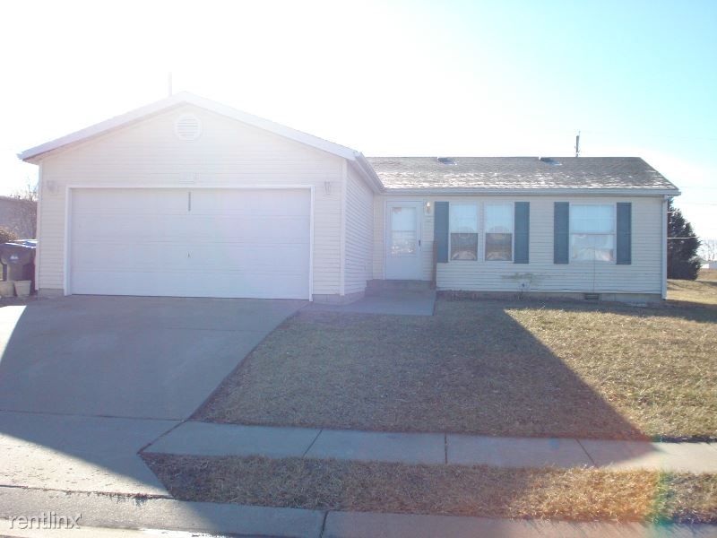 233 SE 44th St, Topeka, KS 66609 Trulia