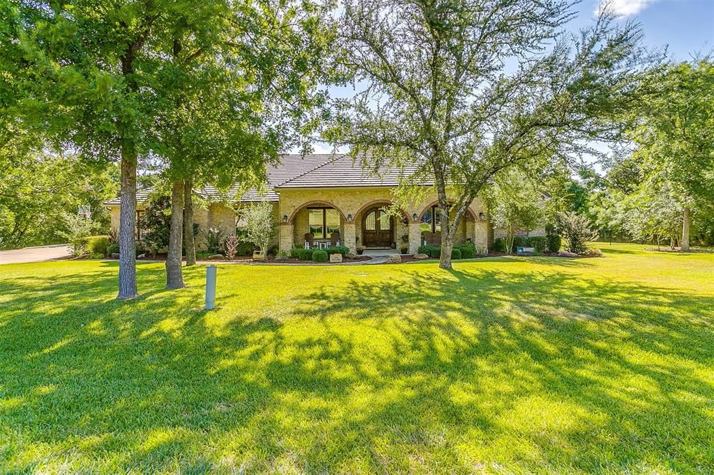 8401 Retreat Blvd, Cleburne, TX 4 Bed, 4 Bath SingleFamily Home 36