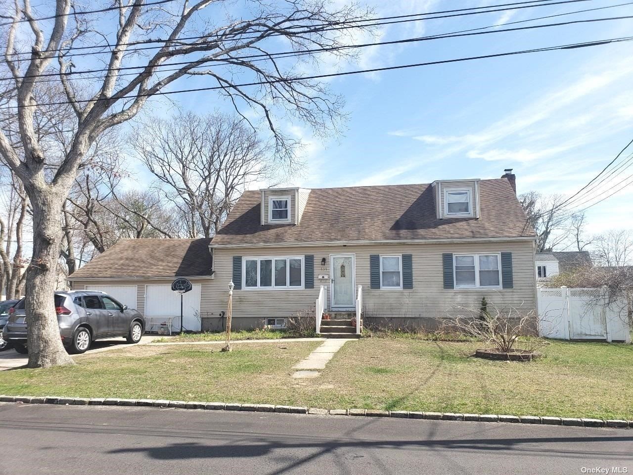 839 7th Street, West Babylon, NY 11704 Trulia