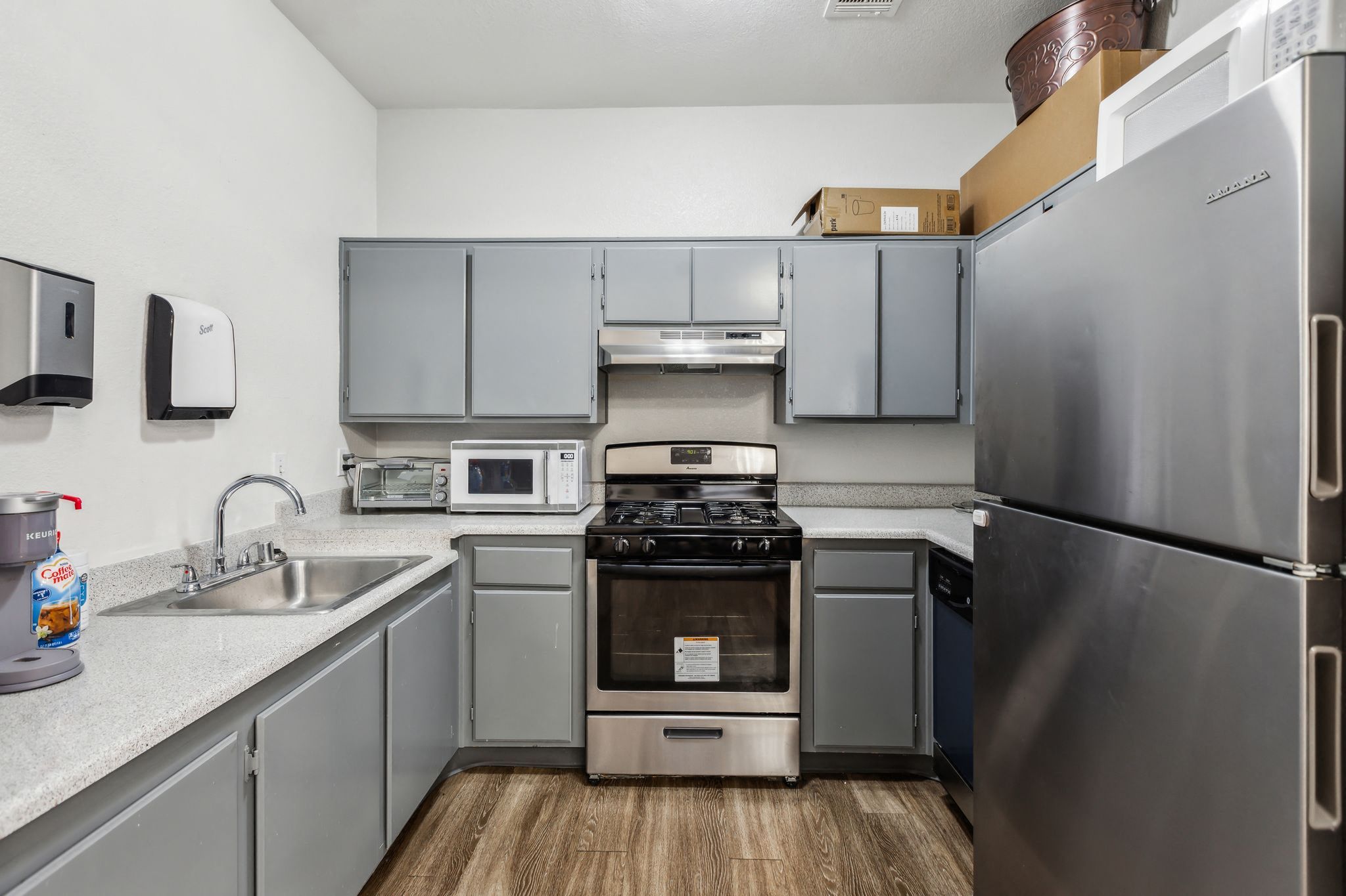 740 E Warm Springs Rd