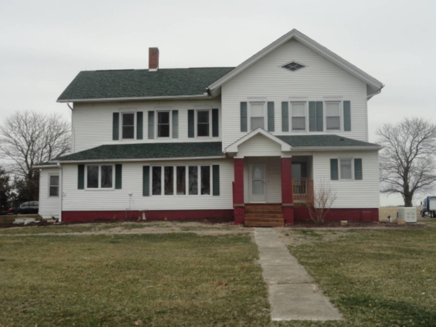 1244 140th Ave, Monmouth, IL 61462 See Est. Value, Schools & More