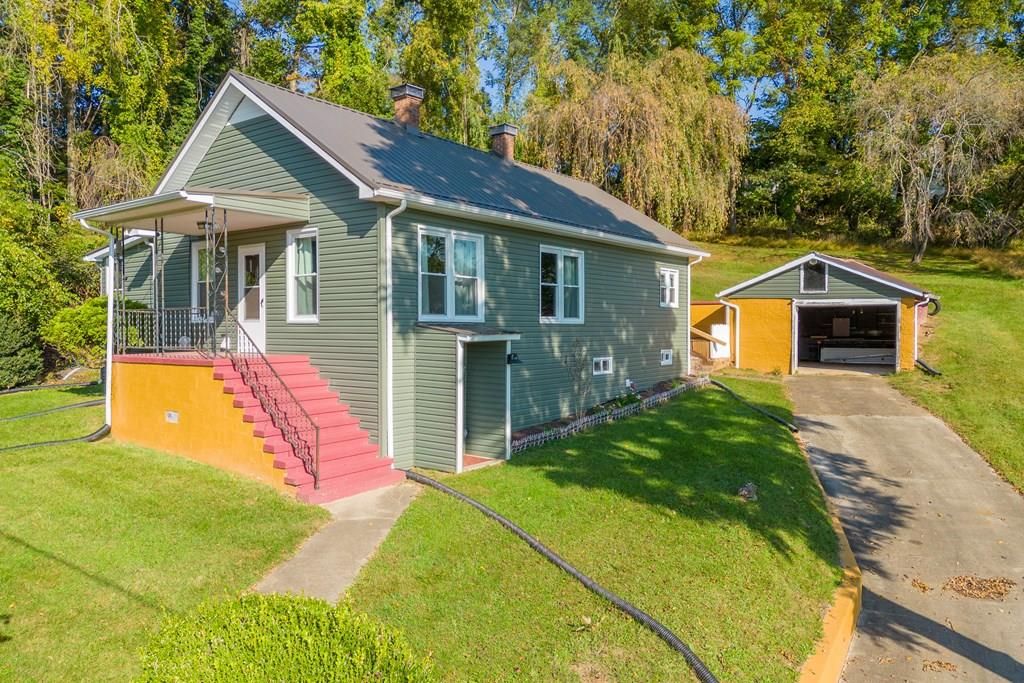 304 Edgewood Dr, Galax, VA 24333 Trulia