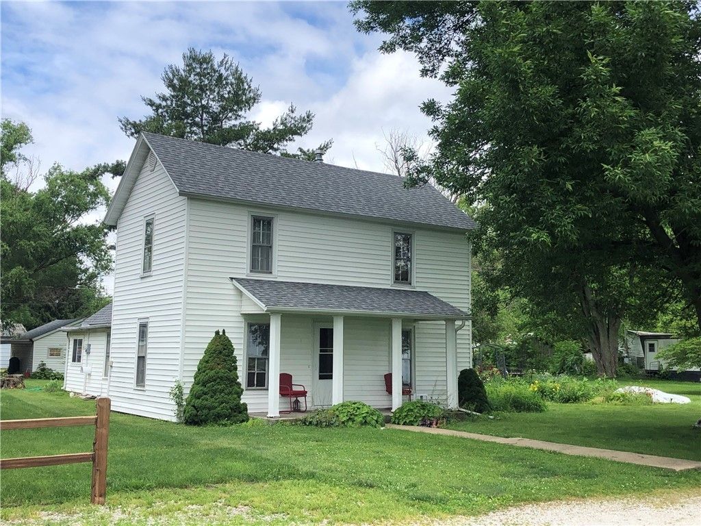 215 N Vine St, Moweaqua, IL 62550 Trulia