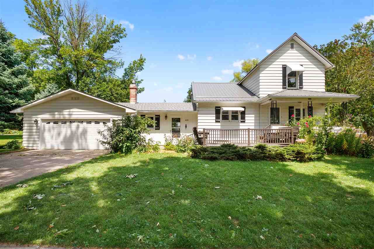 419 F Ave, Kalona, IA 52247 Trulia