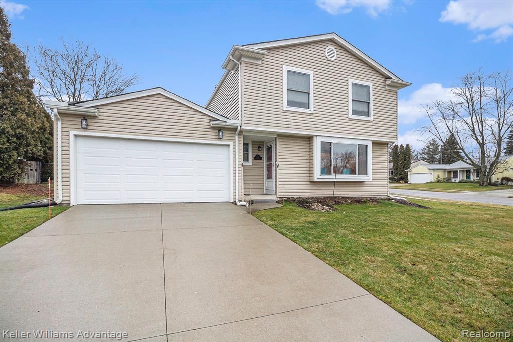 407 Winchester St, South Lyon, MI 48178 Trulia